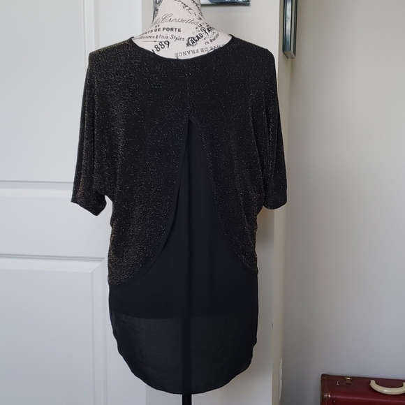 Dusak designs blouse - Picture 5 of 7